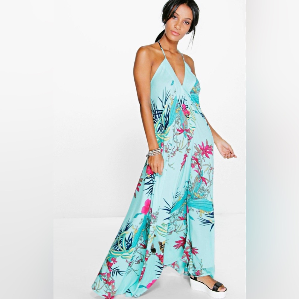 THE VANITY ROOM Halter Maxi Dress